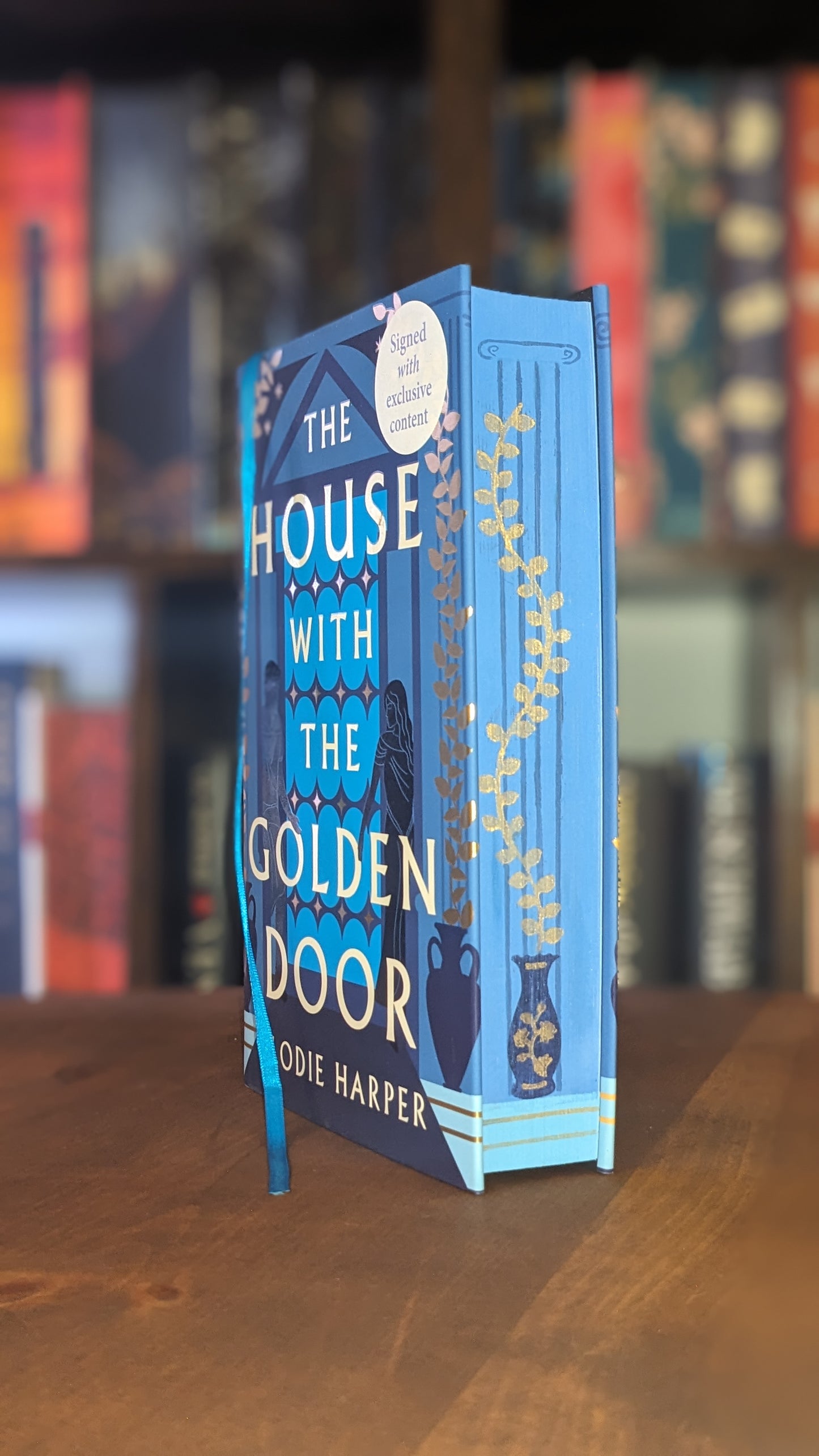The House with the Golden Door signed exclusive content edition by Elodie Harper Fore-edge painting sprayed edges special edition