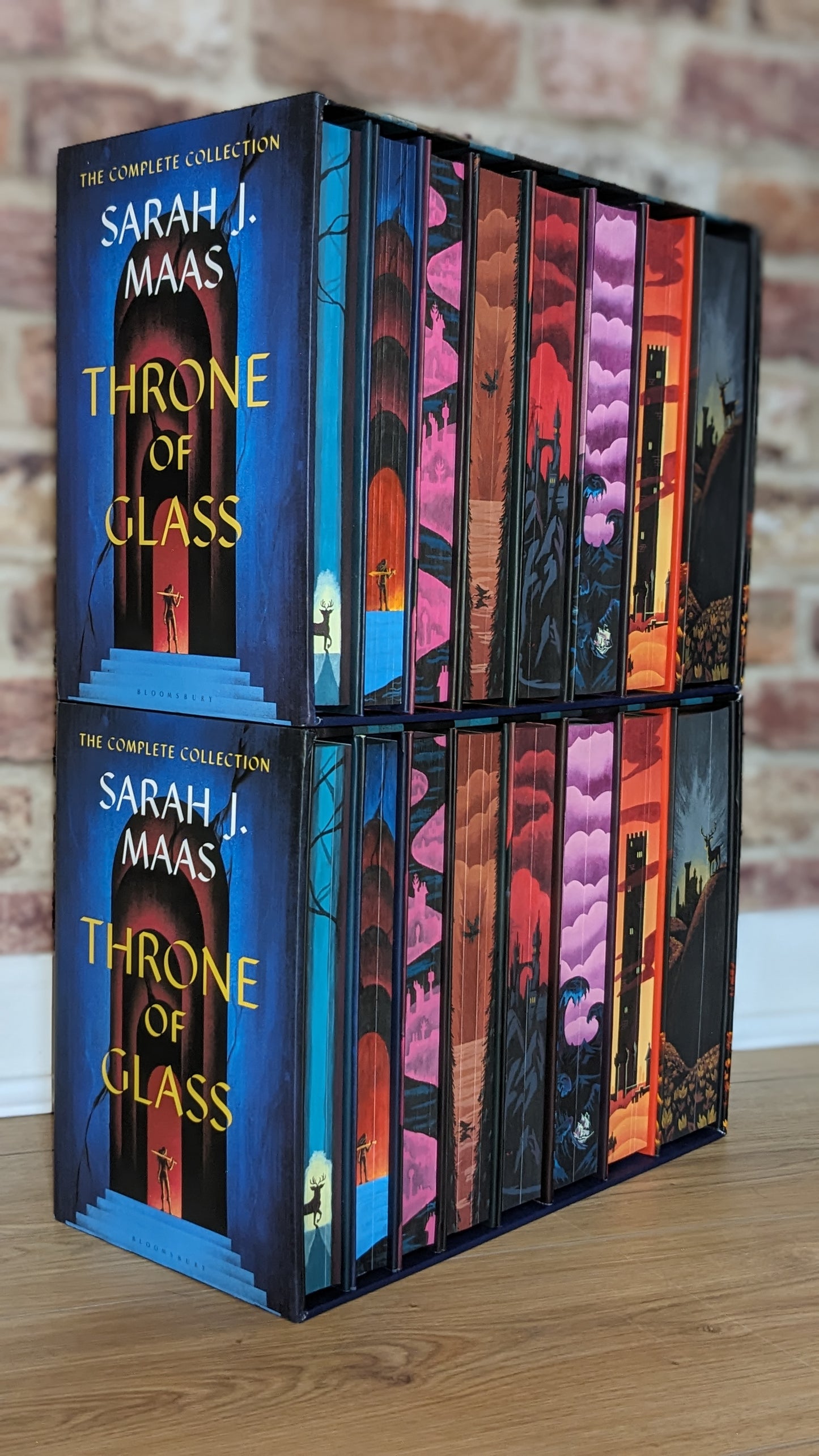 BoxSet of Throne of glass series by Sarah J Maas PreOrder