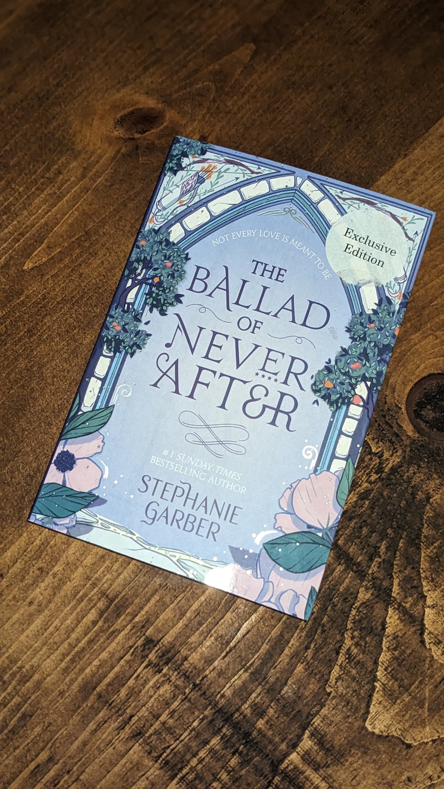 The Ballad of Never After by Stephanie Garber Waterstones Exclusive edition handpainted fore-edge painting sprayed edges special editions