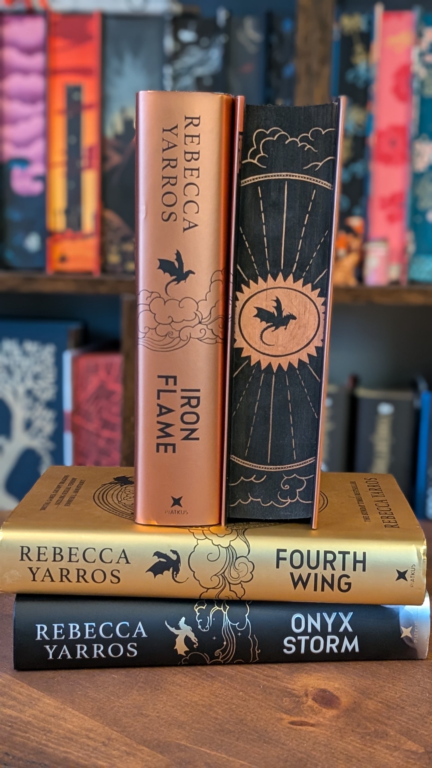 Iron Flame by Rebecca Yarros Fore-edge painting sprayed edges special editions