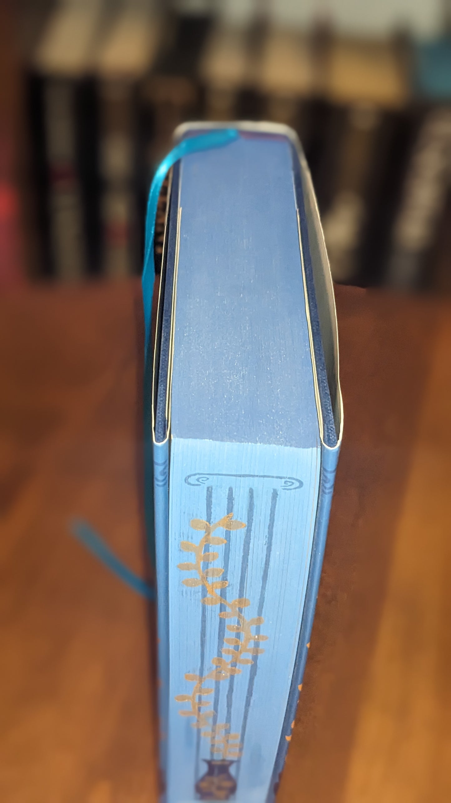 The House with the Golden Door signed exclusive content edition by Elodie Harper Fore-edge painting sprayed edges special edition