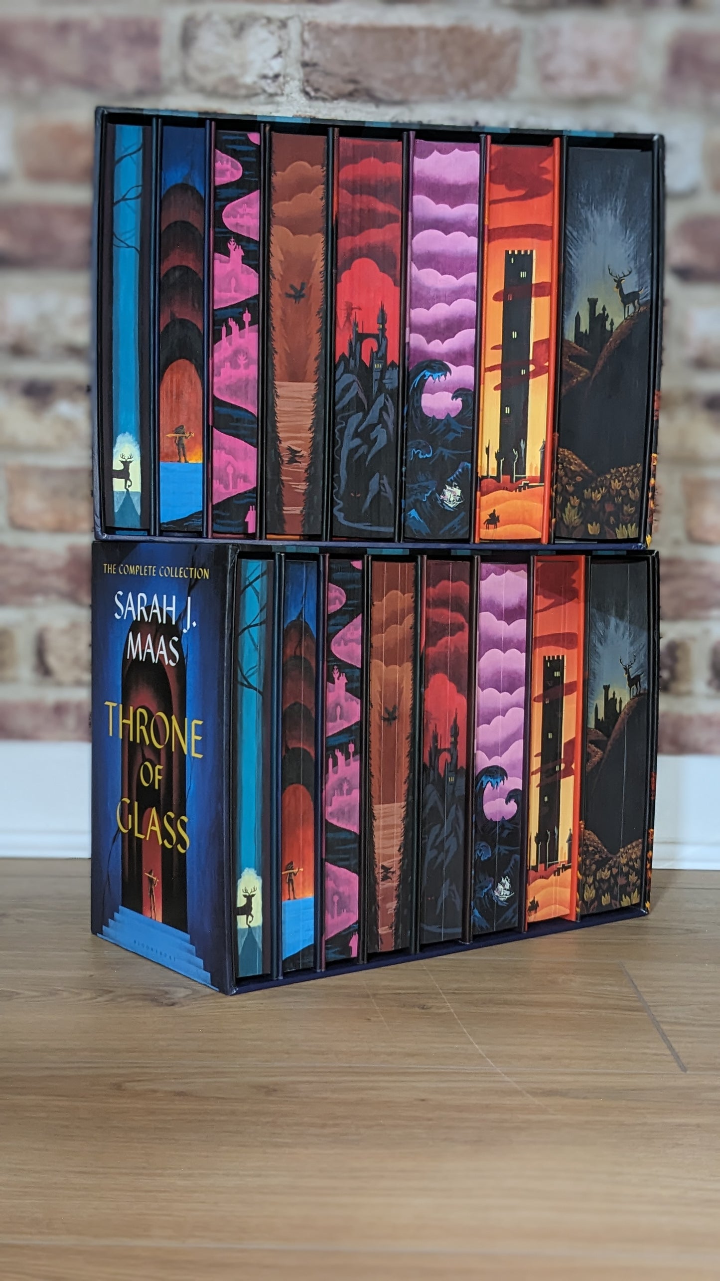 BoxSet of Throne of glass series by Sarah J Maas PreOrder