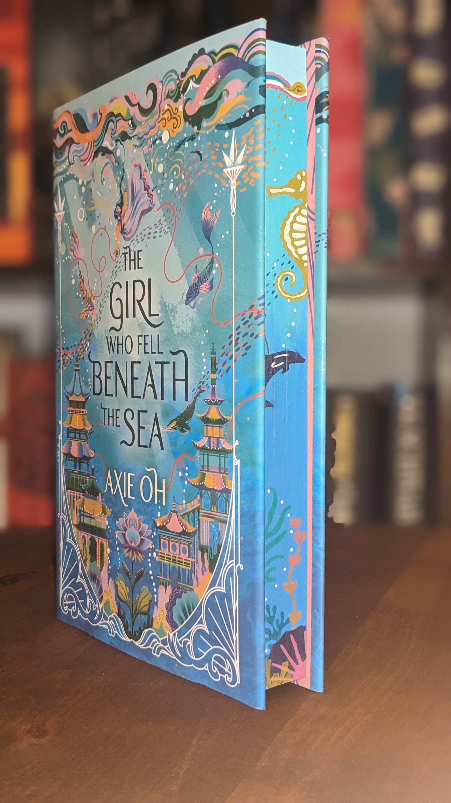 The Girl Who Fell Beneath the Sea by Axie Oh Fore-edge painting sprayed edges special edition