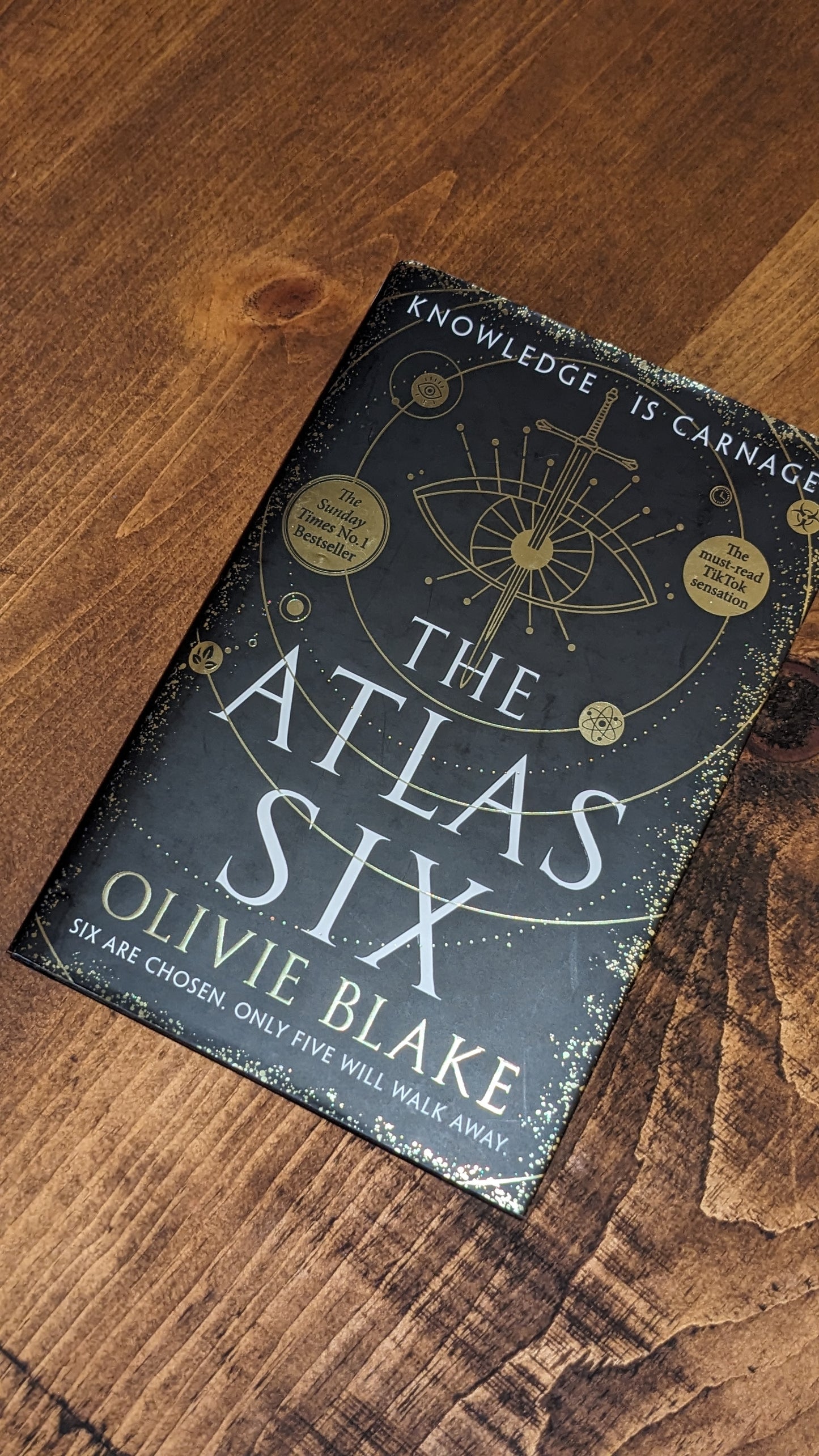 The Atlas Six by Olivie Blake handpainted fore-edge painting sprayed edges special editions